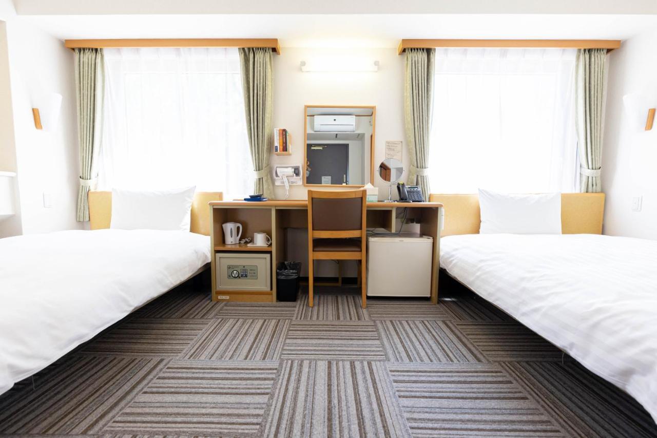 Toyoko Inn Hokkaido Sapporo Susukino Junction Exterior photo