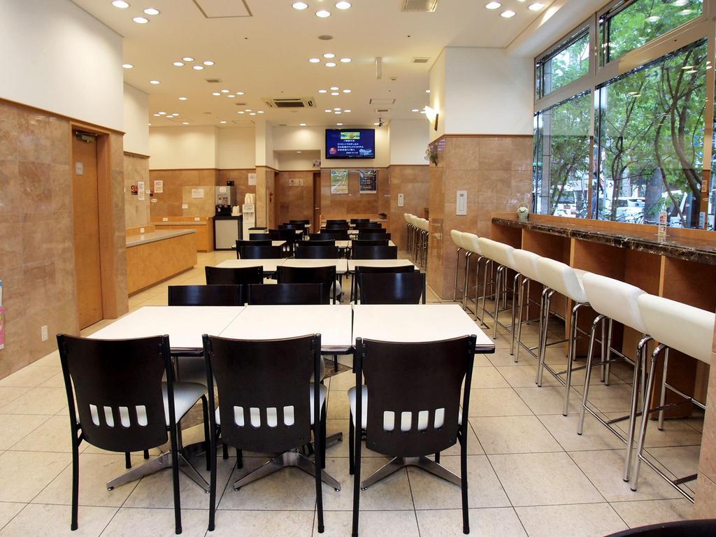 Toyoko Inn Hokkaido Sapporo Susukino Junction Exterior photo